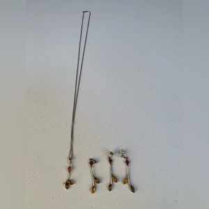 Two pendants, Two earrings